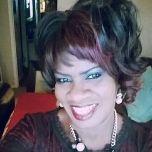 Meet your Posher, Sheila